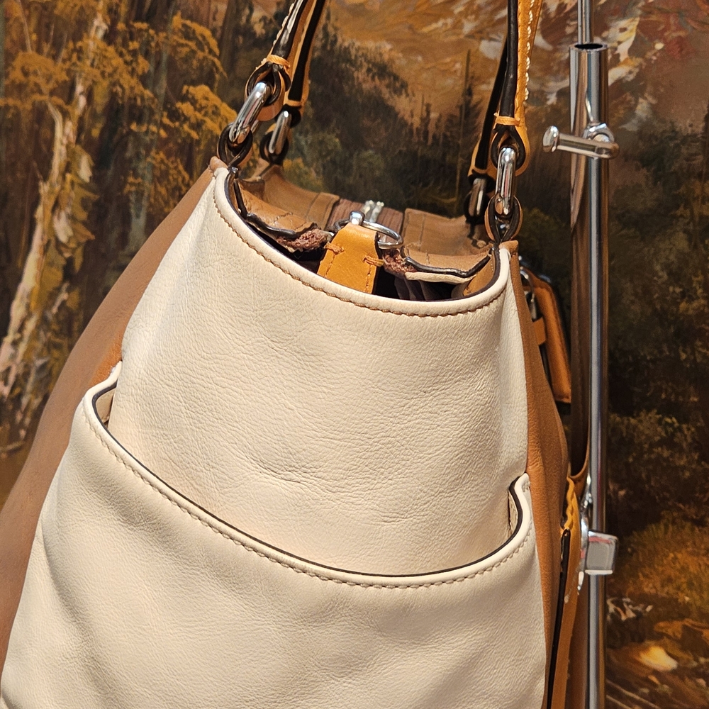 Coach Carrie Colorblock Leather Shoulder Bag - Picture 15 of 16
